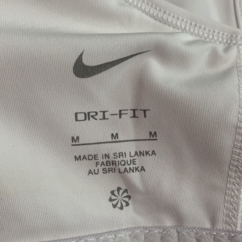 Nike - bra - Picture 10 of 10
